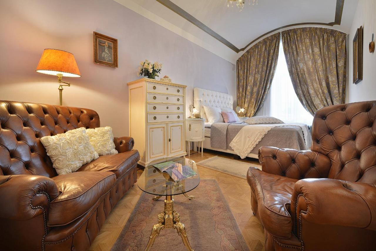 Apartment Dalia Janackovo Nabrezi Prag